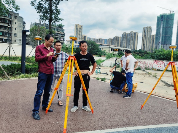 实战建筑测量员培训班学测绘仪器