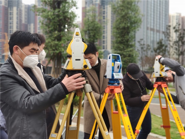 路桥建筑培训班实战全站仪测量学习