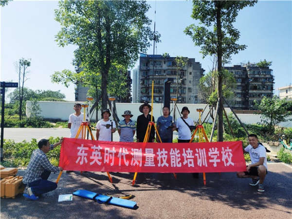 陕西咸阳建筑工程隧道测量放线施工